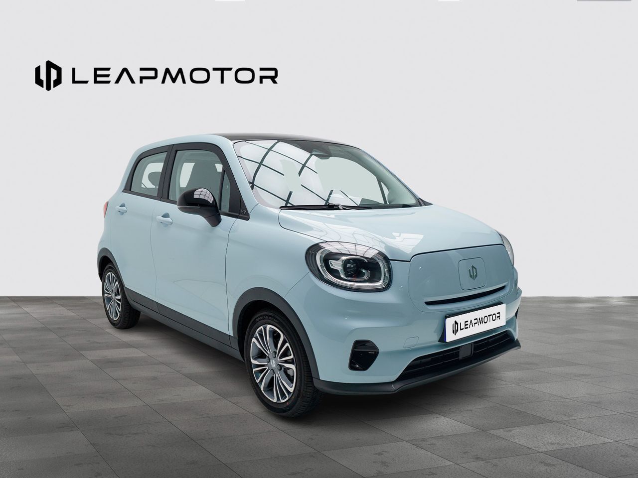 LEAPMOTOR T03 (DESIGN BEV 37.3KWH 95CV 5P) en Barcelona