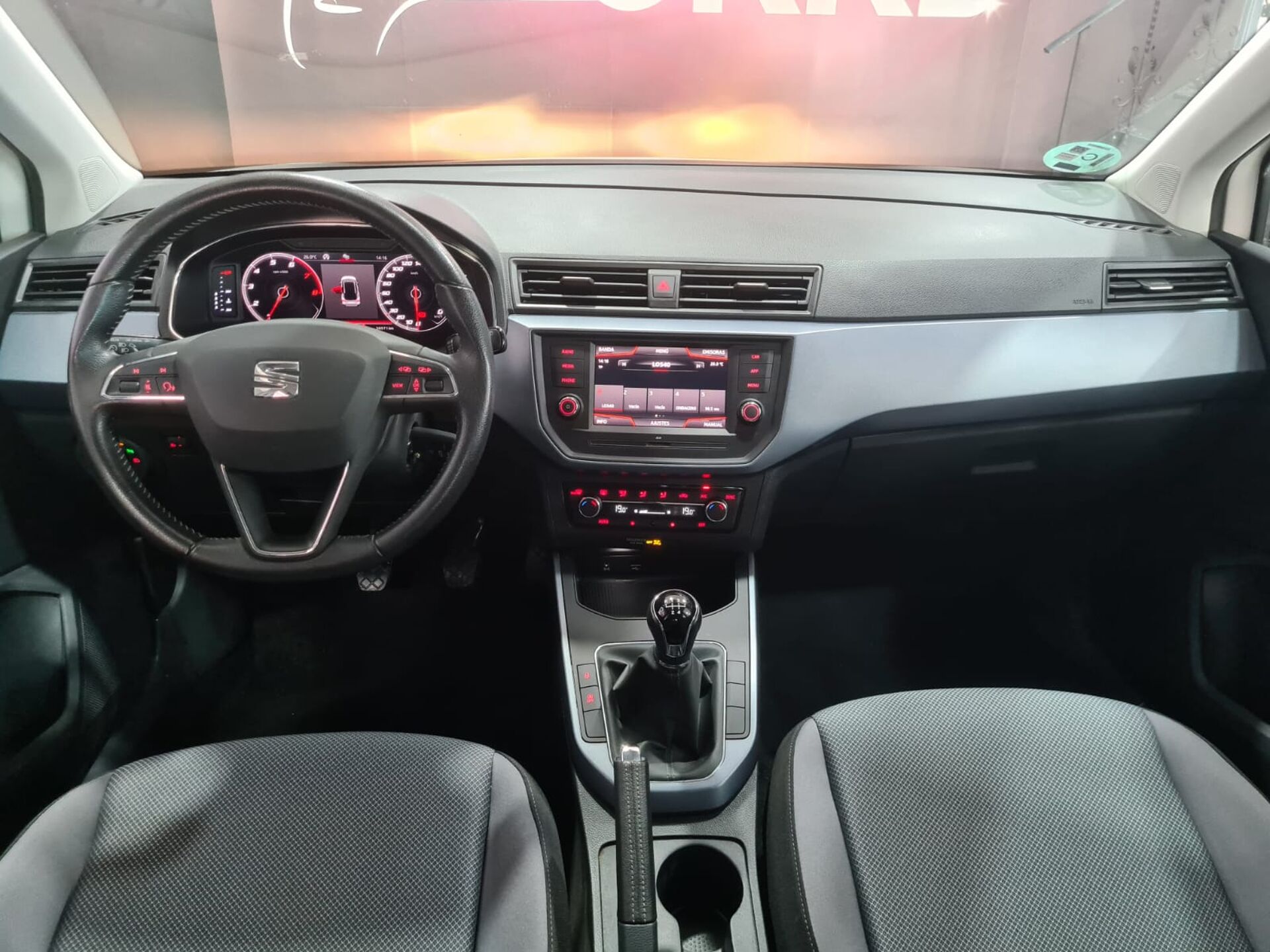 Imagen 2 de SEAT Arona