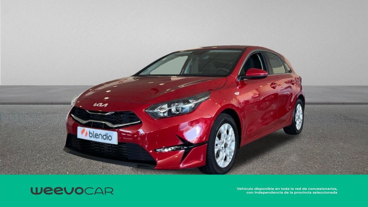 Foto del KIA Ceed 1.6 MHEV iMT Drive 136