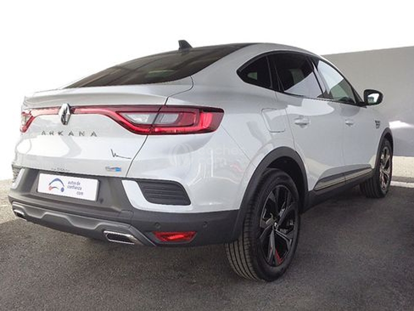 Foto del RENAULT Arkana 1.6 E-Tech Techno 105kW