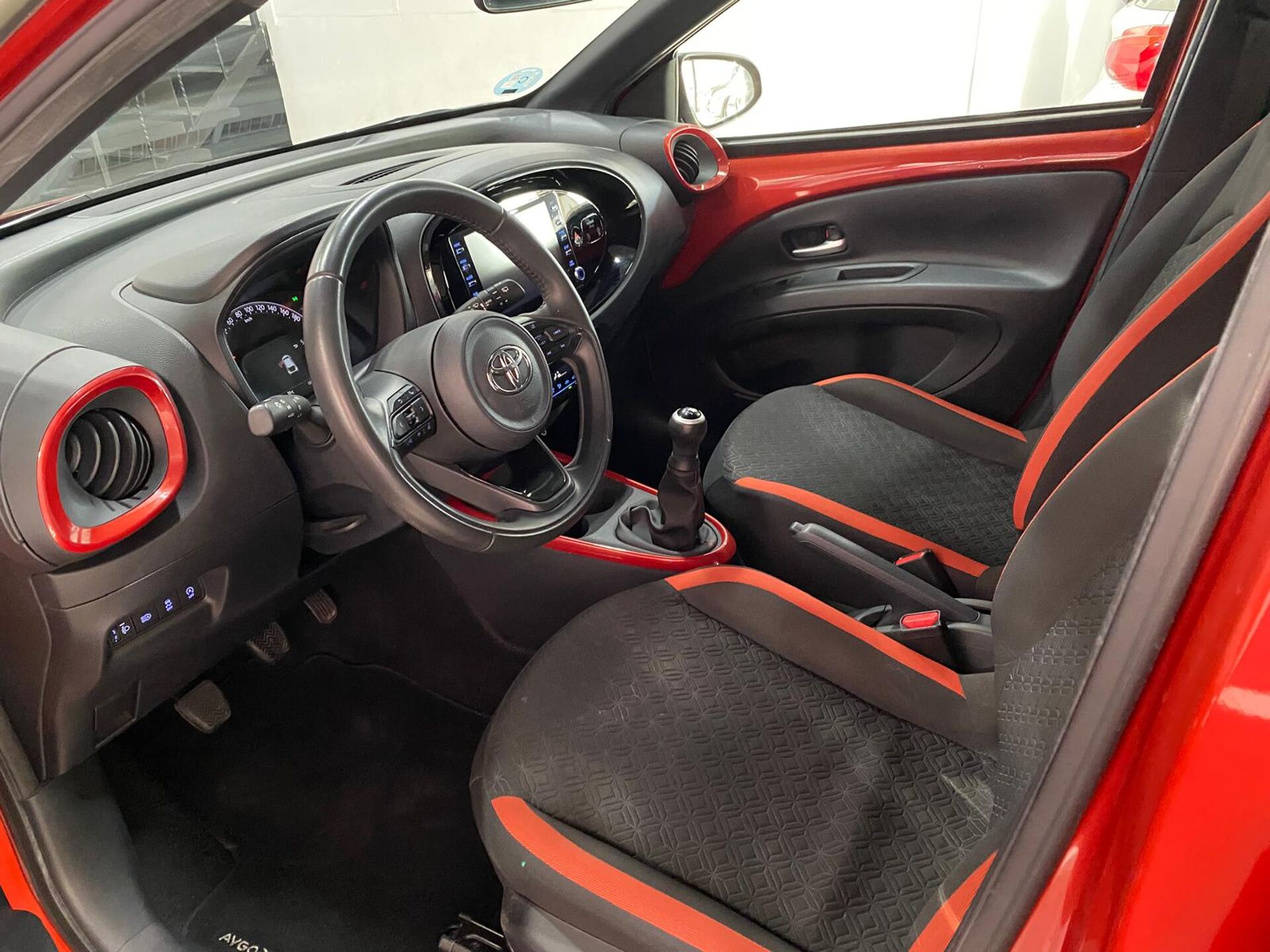 Imagen 3 de TOYOTA Aygo X Cross