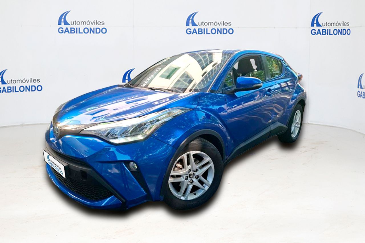 TOYOTA C-HR (1.8 125H Active) en Valladolid