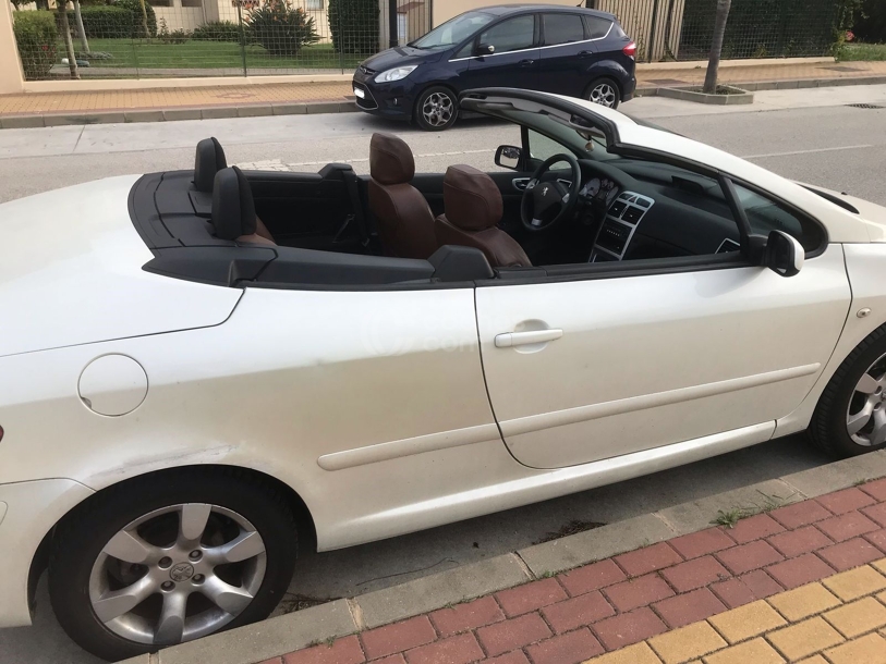 Foto del PEUGEOT 307 CC 1.6