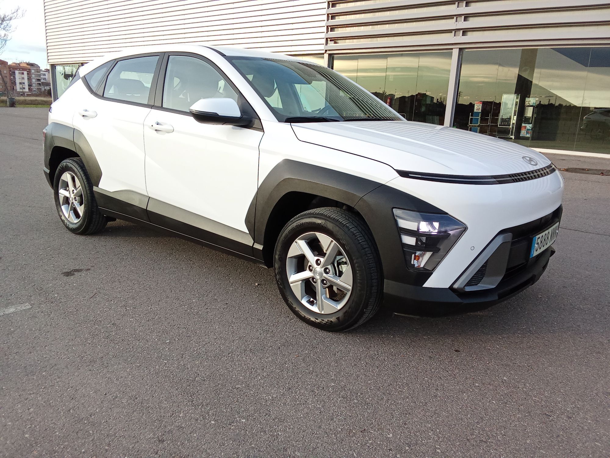 HYUNDAI Kona (HEV 1.6 GDI Maxx DT) en Lleida
