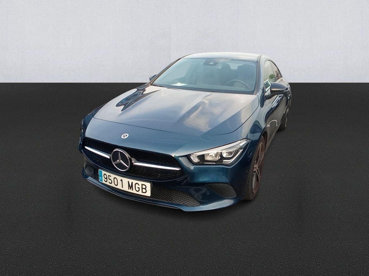 MERCEDES Clase CLA (180 100 kW (136 CV)) en Madrid