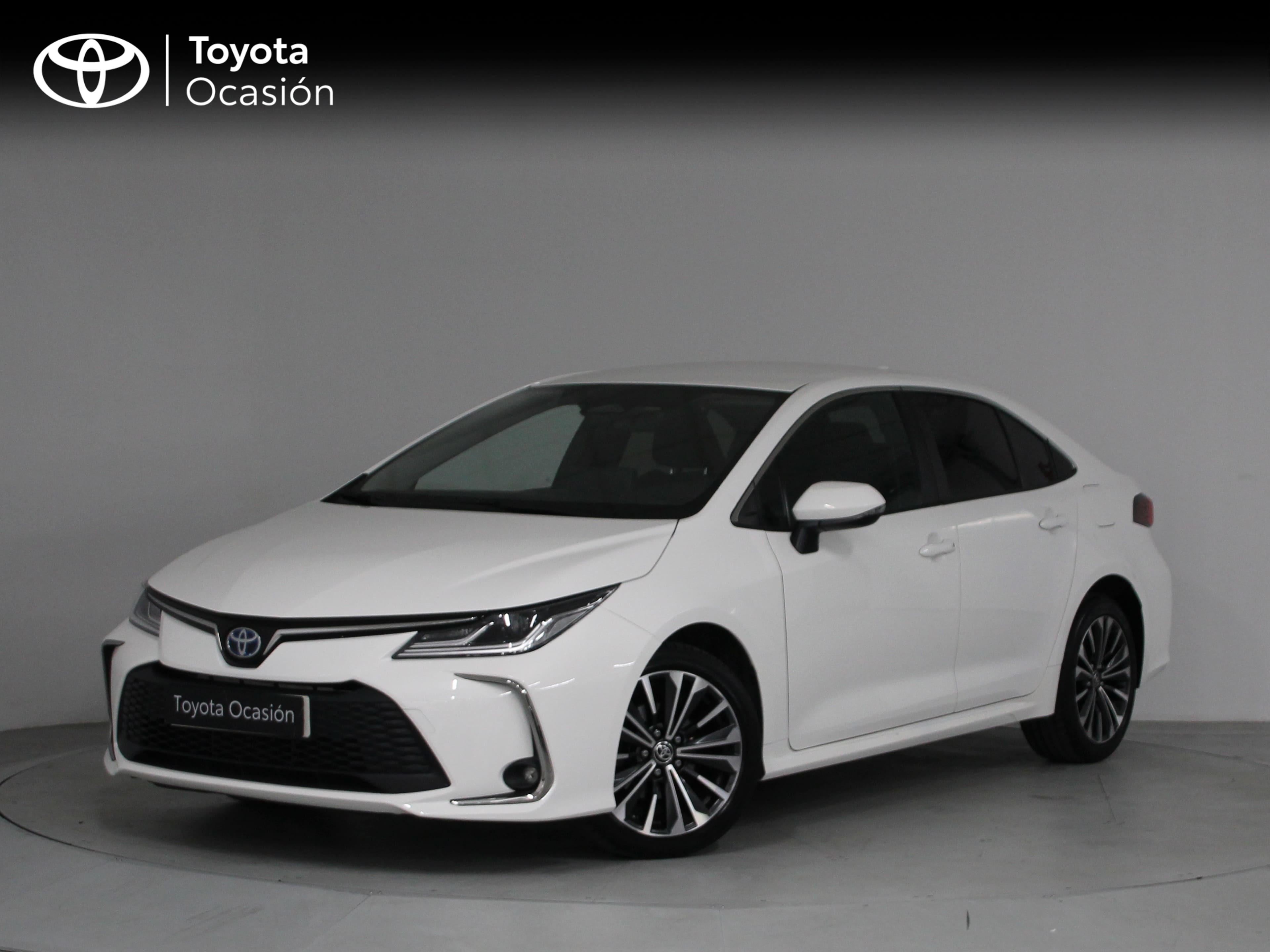TOYOTA Corolla (STYLE 1.8 HYBRID 140CV AUT) en Barcelona