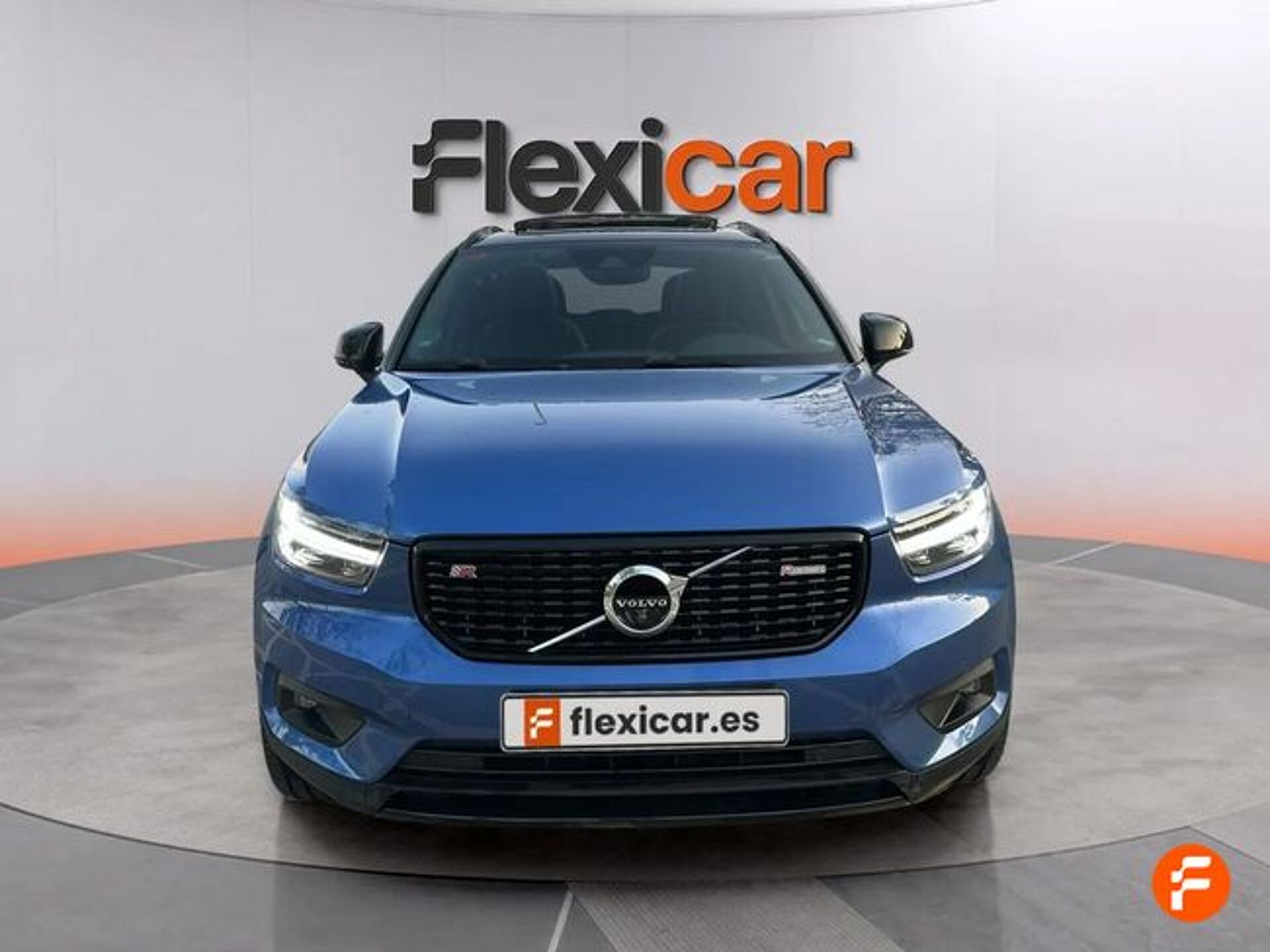 Imagen 2 de VOLVO XC40