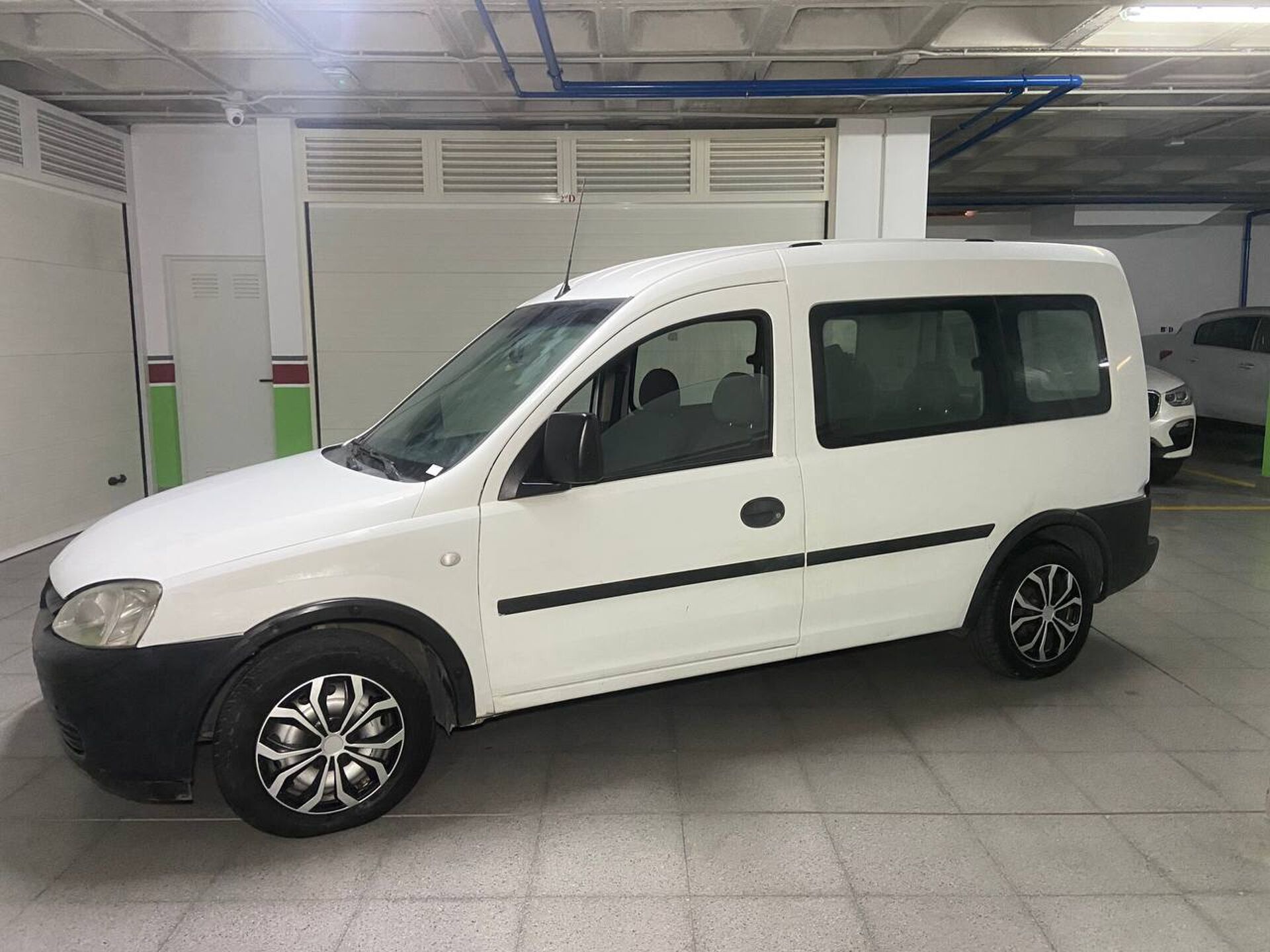 Imagen de OPEL Combo