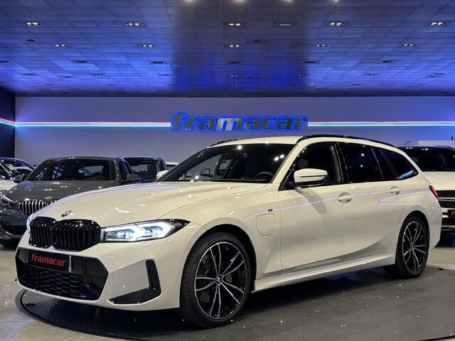 BMW Serie 3 (330e xDrive Touring 215 kW (292 CV)) en Granada