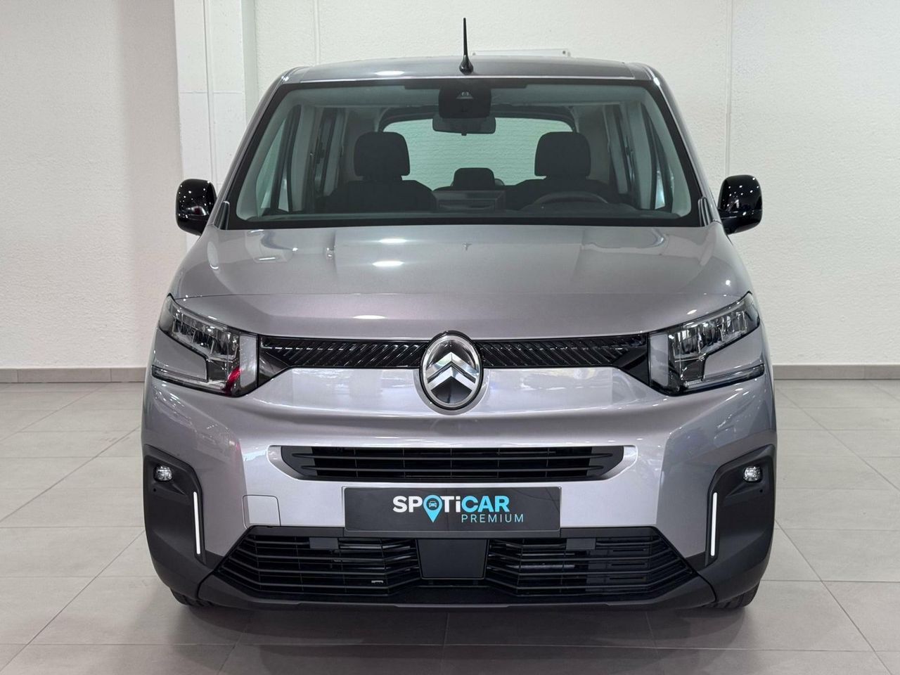 CITROEN Berlingo (Talla M BlueHDi 100 S&S PLUS) en Barcelona