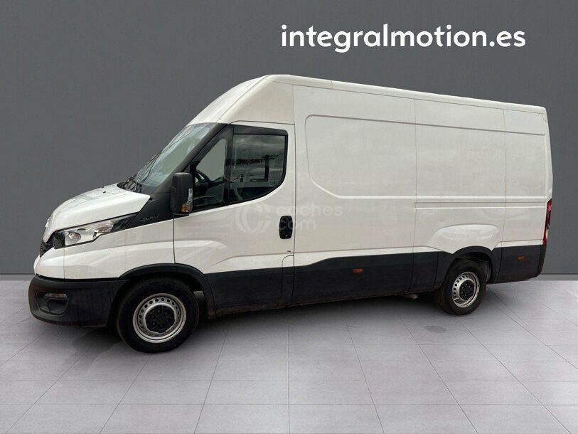 Foto del IVECO Daily Furgón 35S16 V 3520 H2 10.8 156