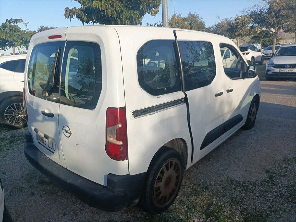 Foto del OPEL Combo Cargo 1.5TD S&S L 1000 Select 100