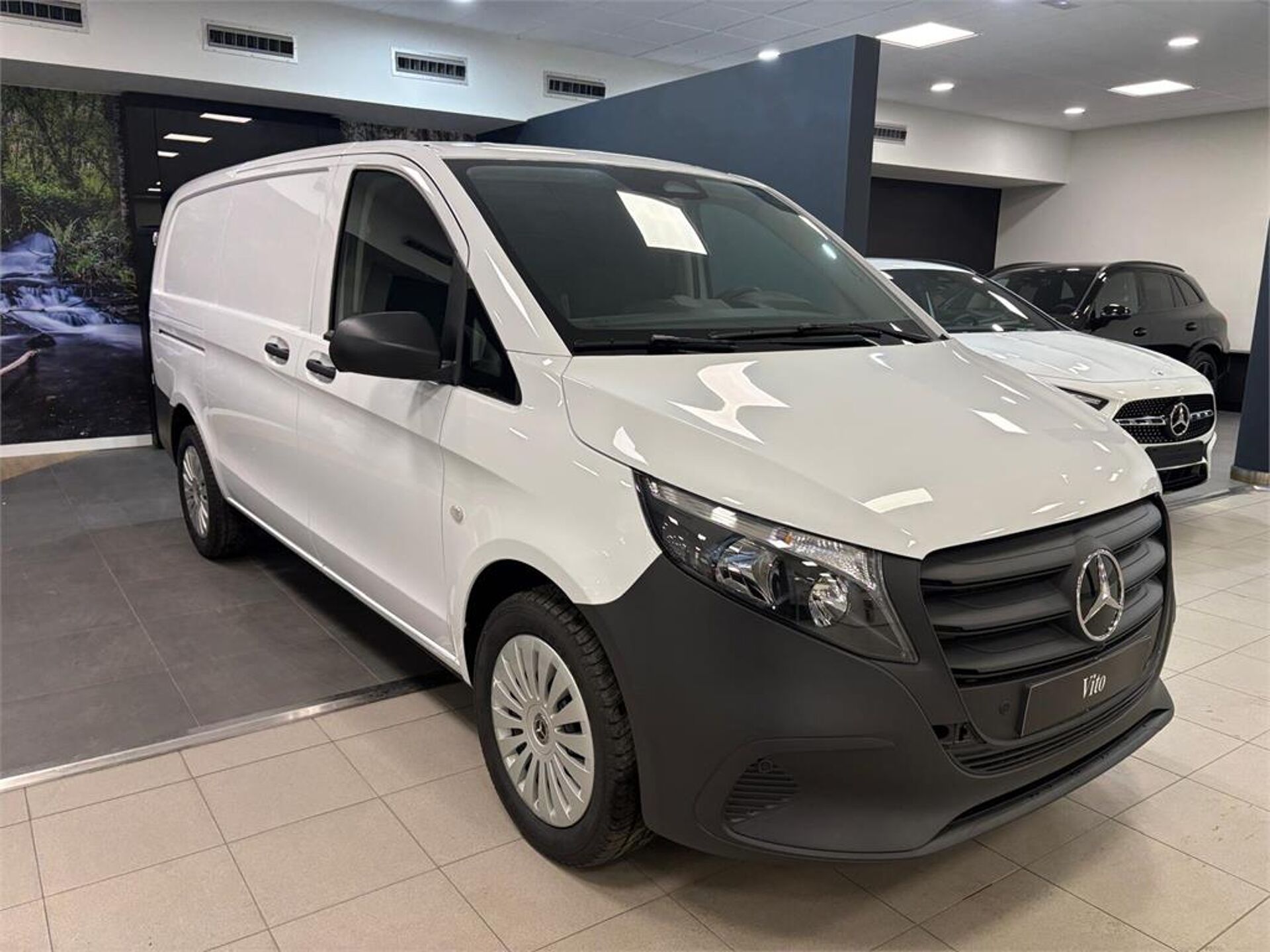 Imagen 2 de MERCEDES Vito