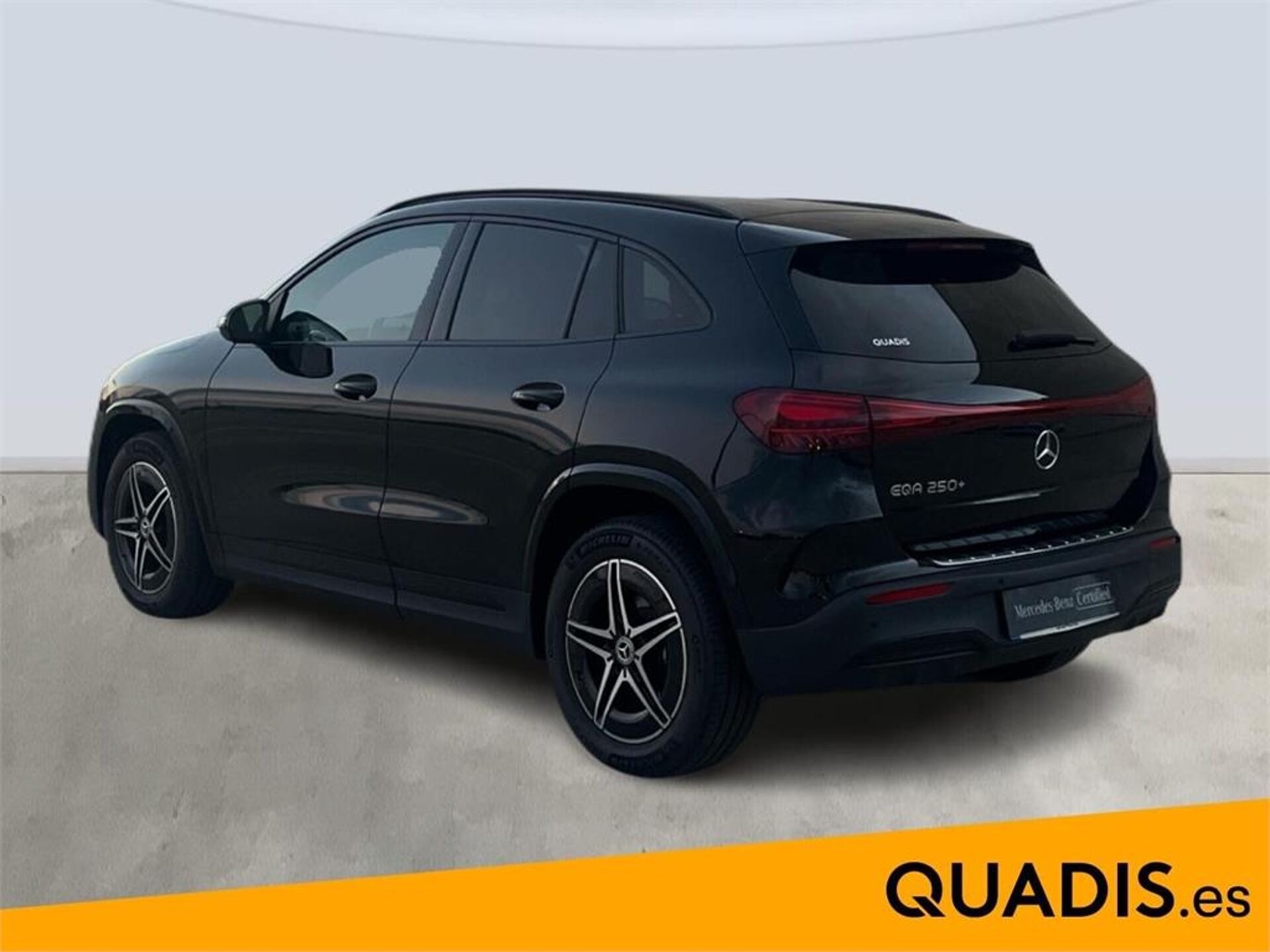 Imagen 2 de MERCEDES EQA