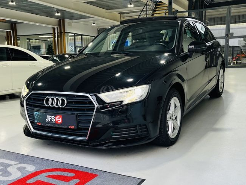 Foto del AUDI A3 Sportback 1.6TDI Design Edition S tronic 85kW