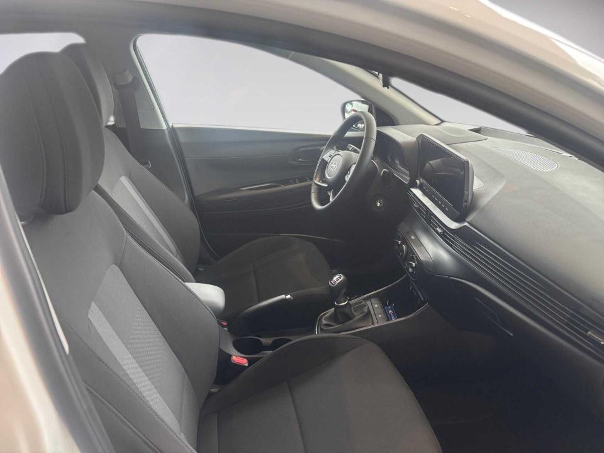 Imagen 3 de HYUNDAI i20