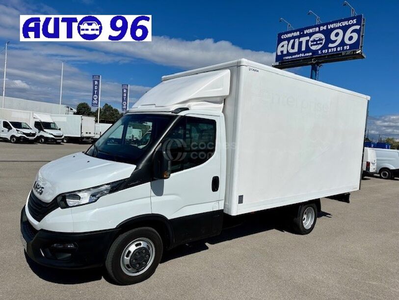 Foto del IVECO Daily Chasis Cabina 35C16 3750 156