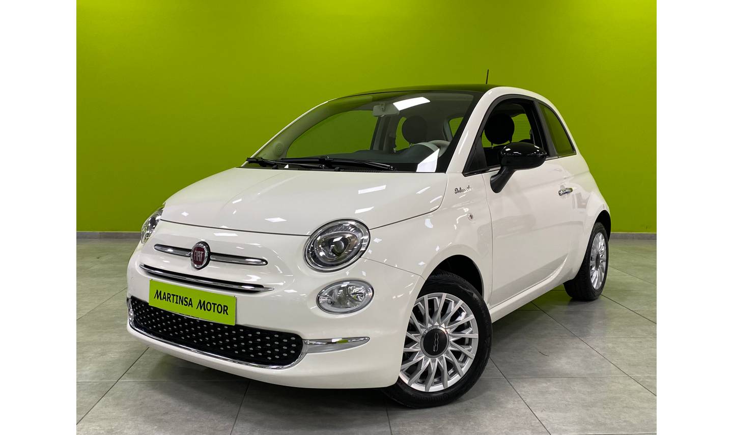 FIAT 500 (Dolcevita 1.0 70CV Hybrid 1.0 70CV Hybrid) en Málaga