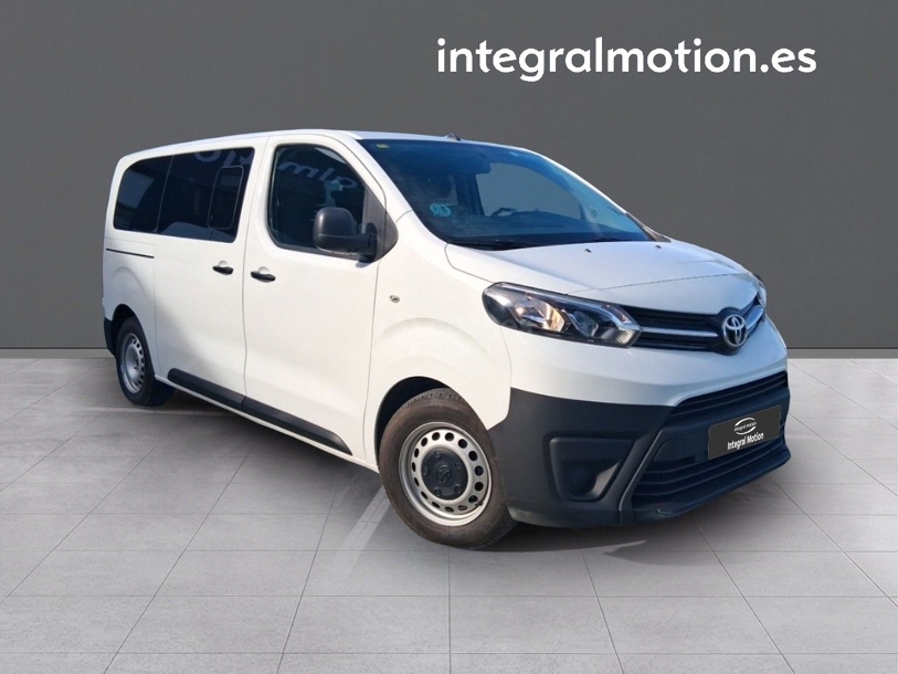 Foto del TOYOTA Proace Verso Proace Combi L1 1.5D 6pl. GX 120