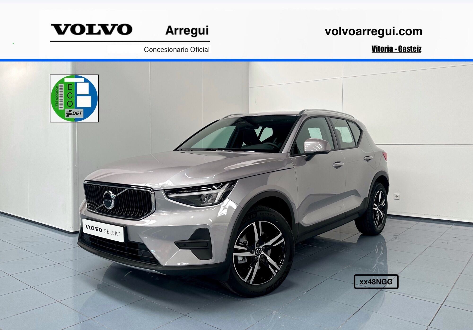 VOLVO XC40 (B3 Core Aut.) en Álava