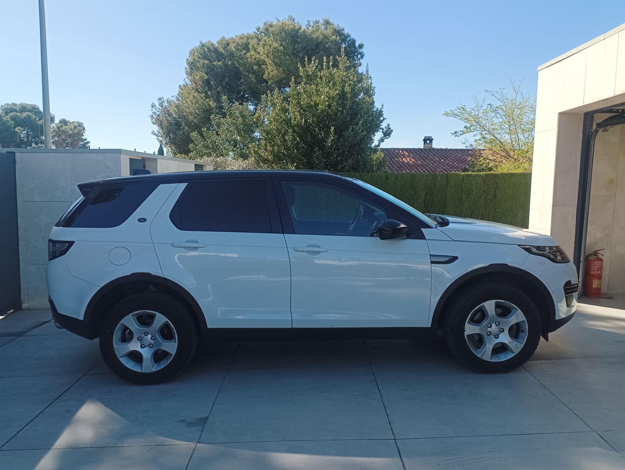 Foto del LAND ROVER Discovery Sport 2.0eD4 SE 4x2 150