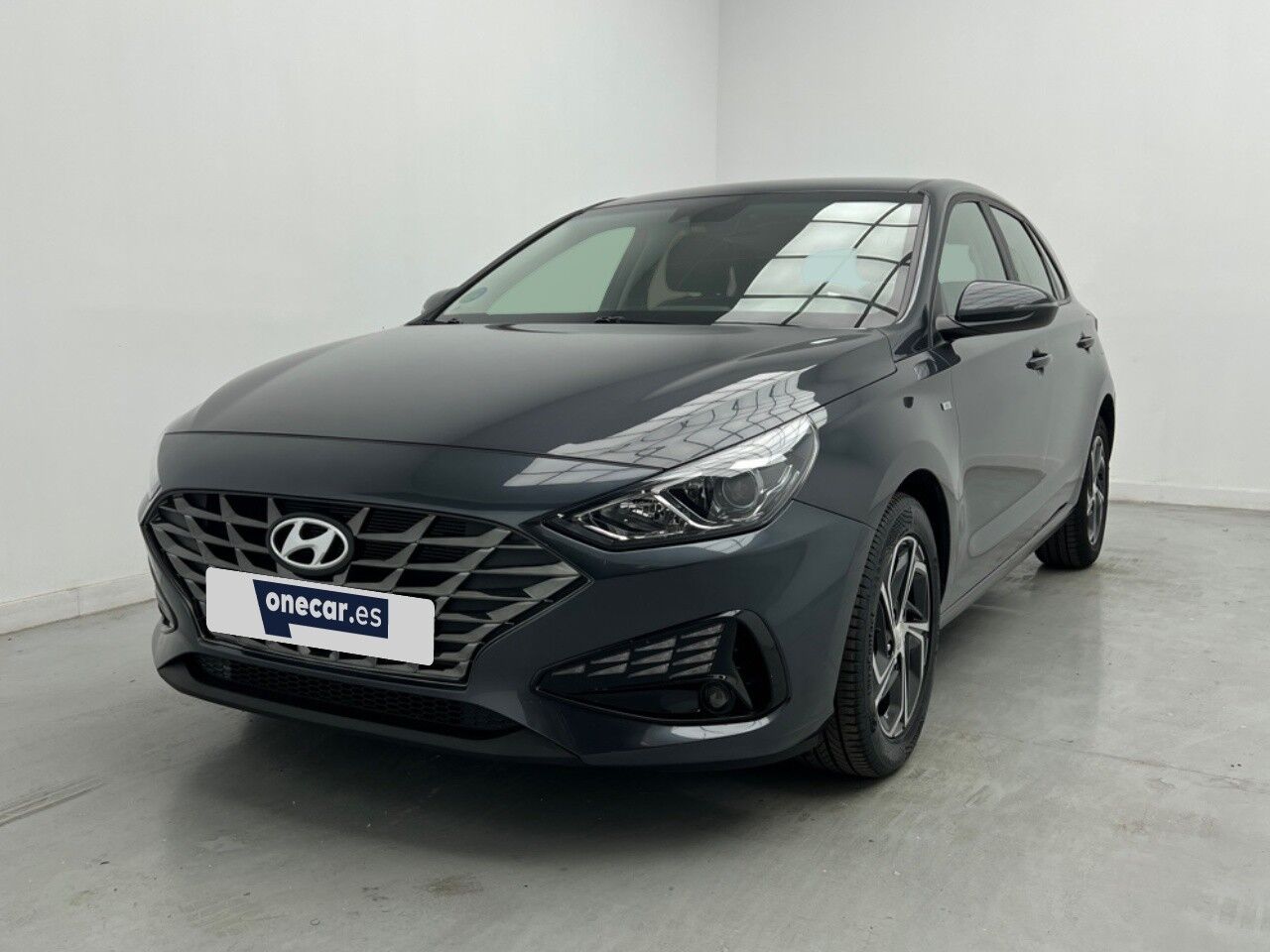 HYUNDAI i30 (1.0 TGDI 48V KLASS 120CV 5P) en Málaga