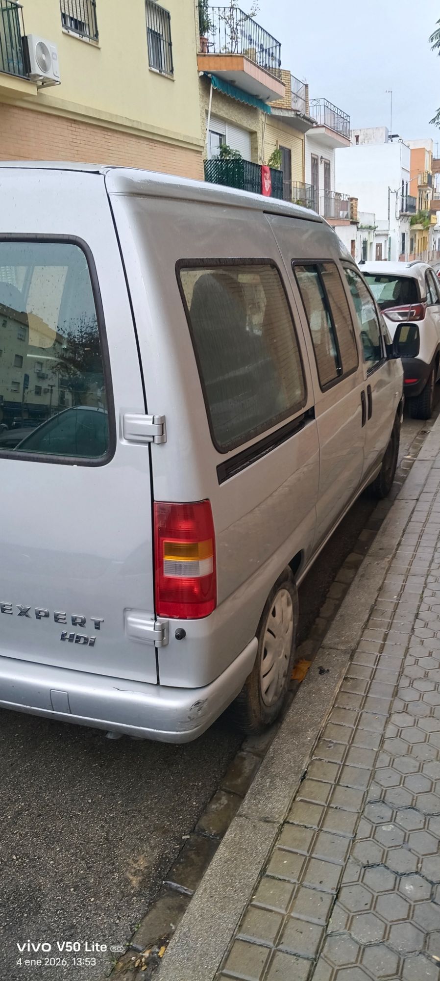 Foto del PEUGEOT Expert Combi 8 2.0HDI 220 C