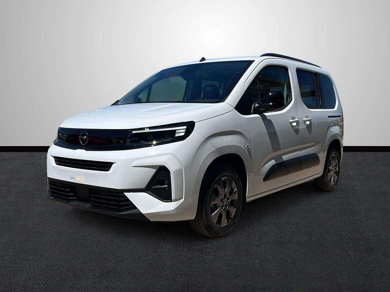 OPEL Combo (100 Cv 1.5 Td S/S MT6 €6.4) en Sevilla