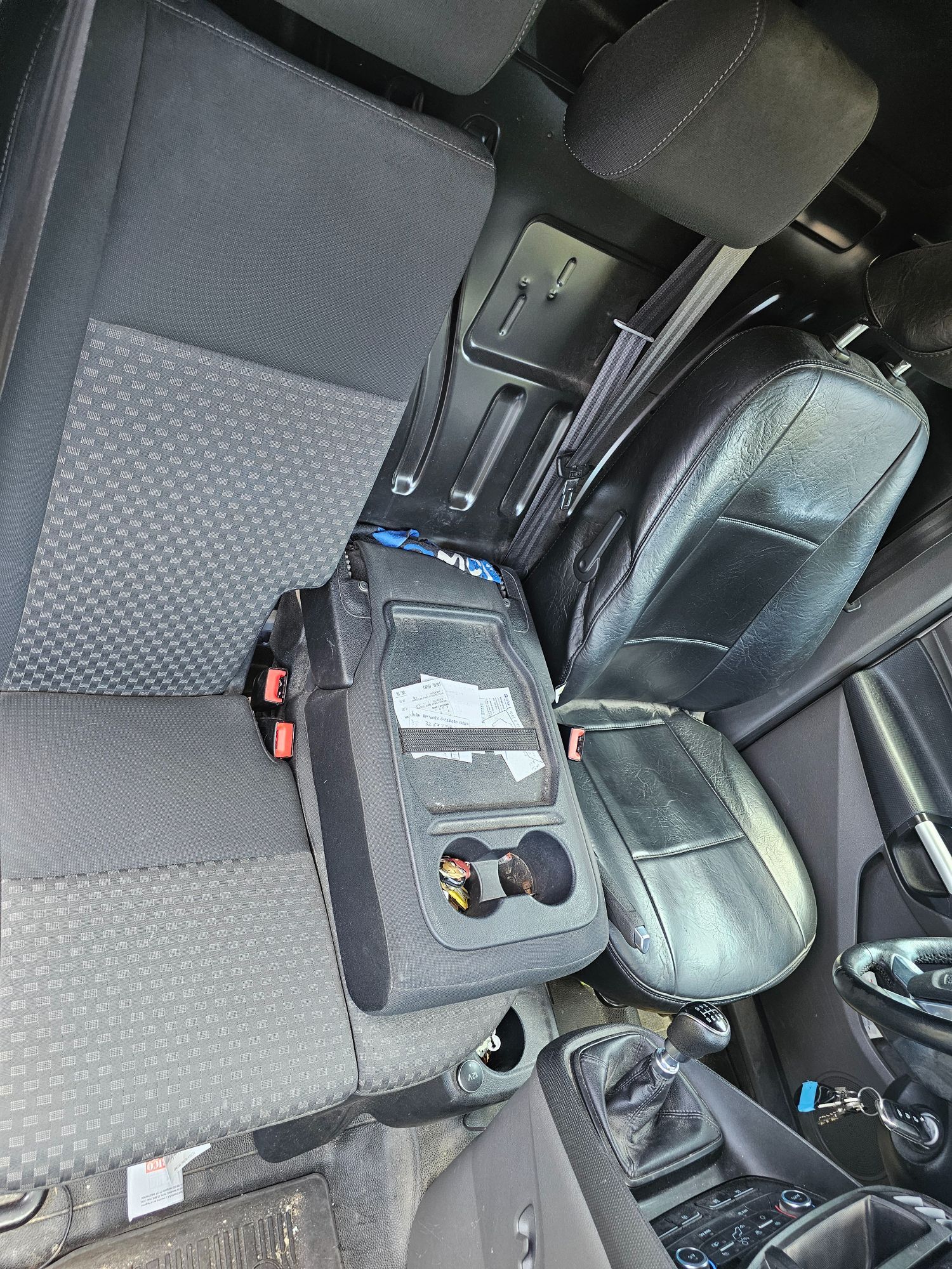 Foto del FORD Transit Connect FT 230 Kombi S&S B. Larga L2 Trend 100