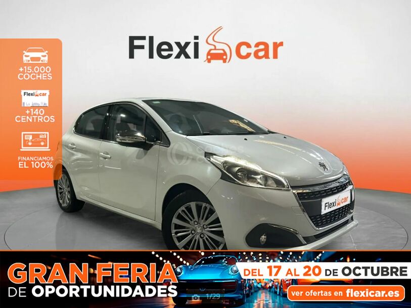 Foto del PEUGEOT 208 1.2 PureTech S&S Allure 110