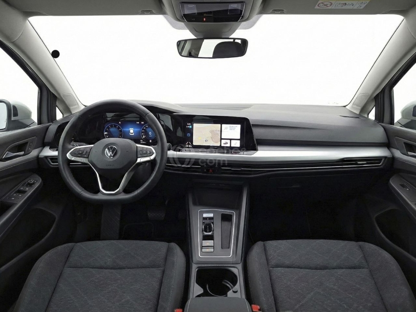 Foto del VOLKSWAGEN Golf Variant 1.0 eTSI Life DSG 81kW