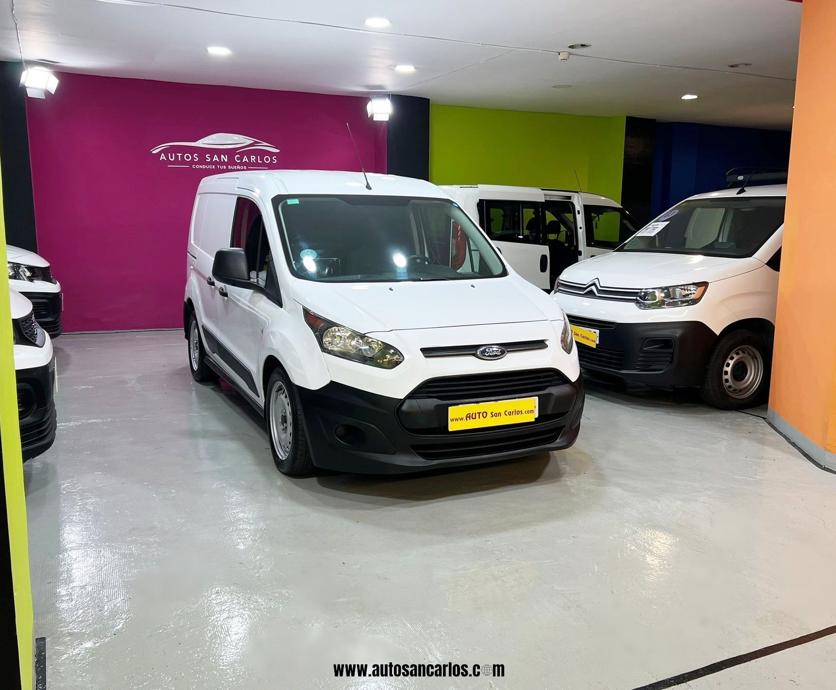 Foto del FORD Connect Comercial FT 200 Van L1 Ambiente 75