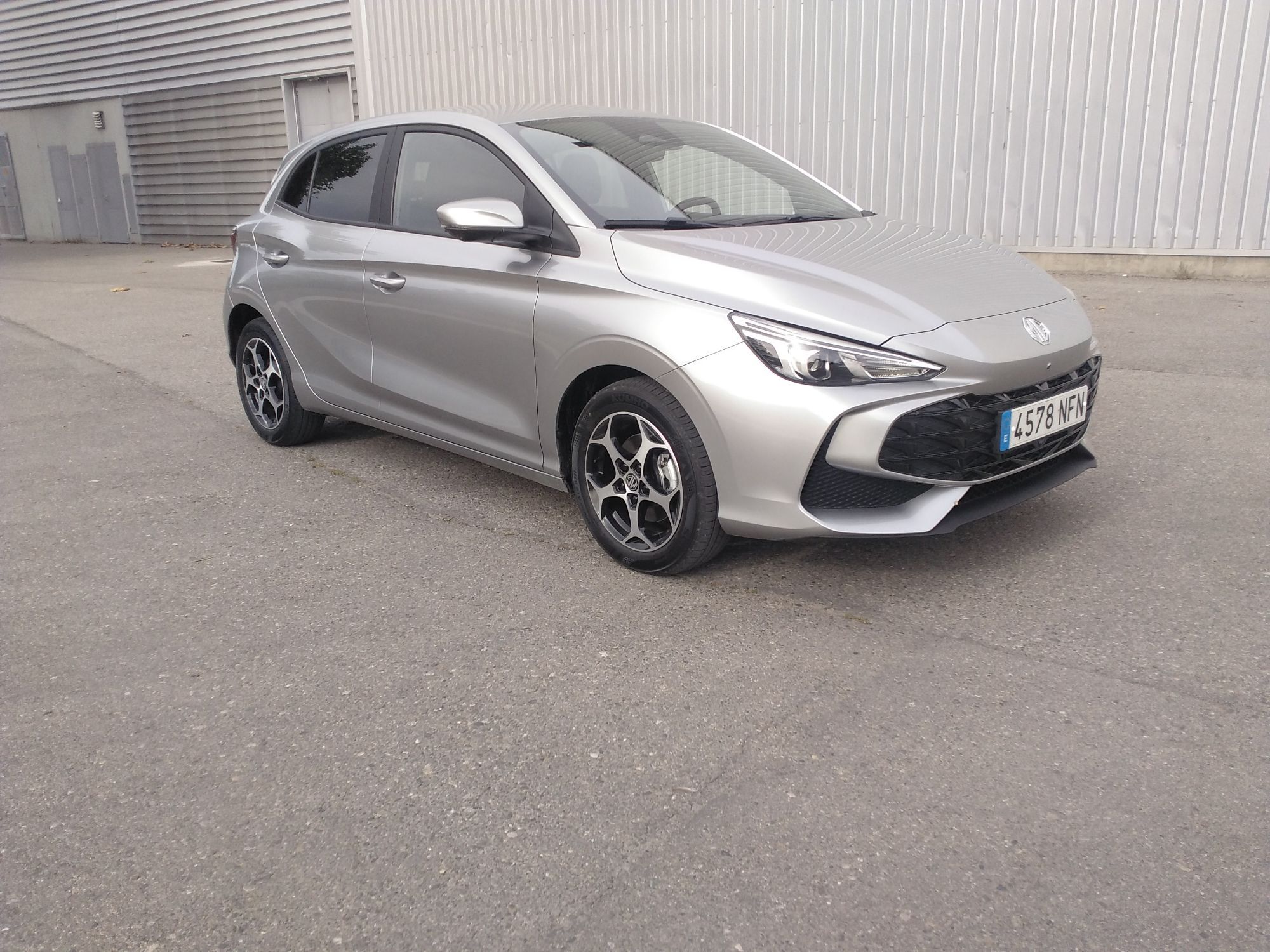 MG 3 (1.5 Hybrid+ Luxury 143kW) en Lleida