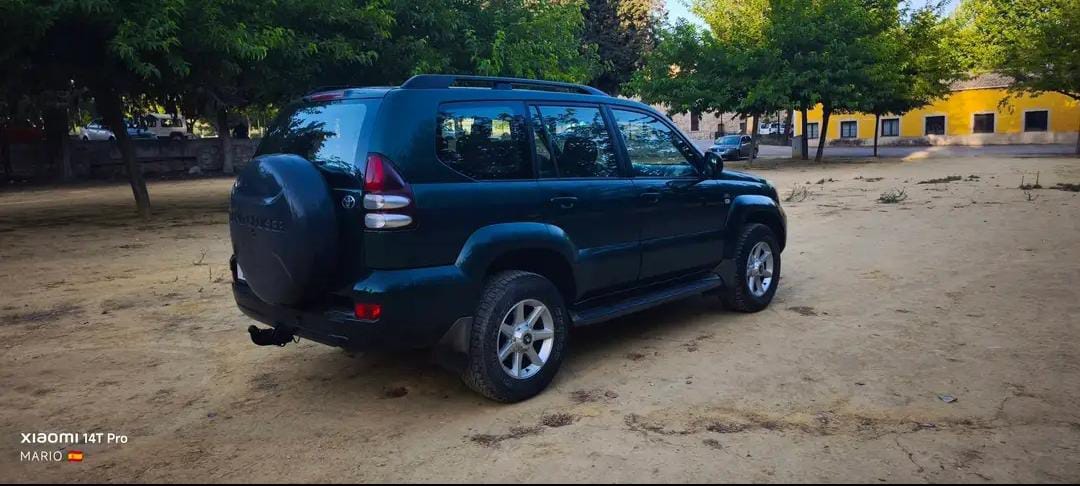 Foto del TOYOTA Land Cruiser HDJ 100 4.2 TD VX Aut.