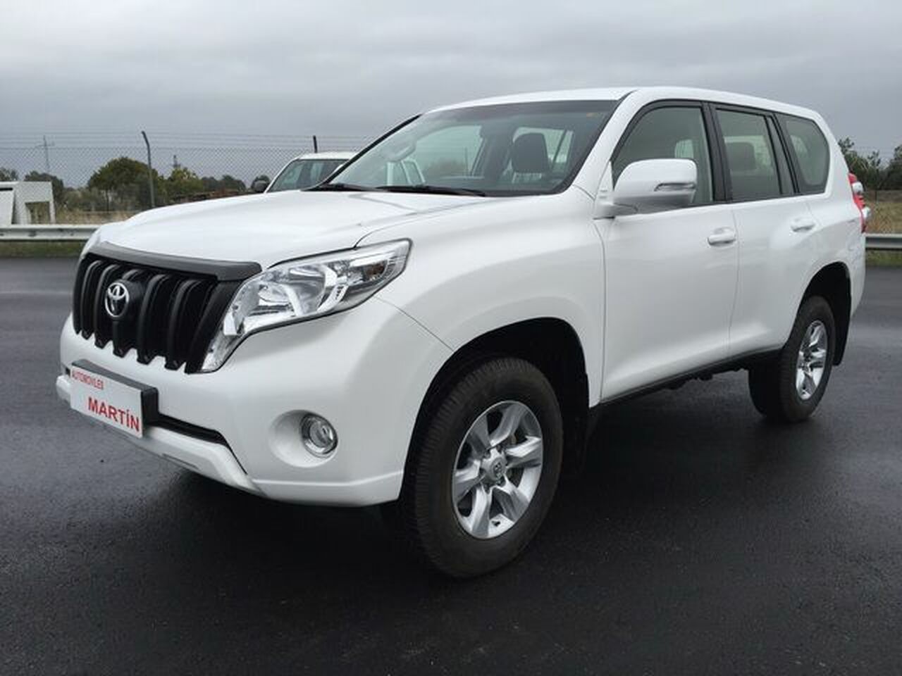TOYOTA Land Cruiser (Land Cruiser D-4D VX) en Córdoba