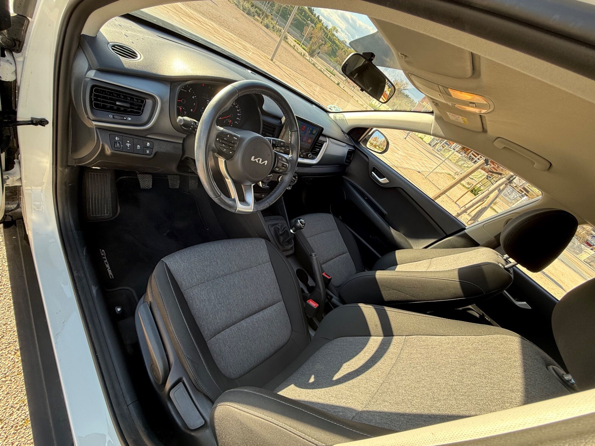 Foto del KIA Stonic 1.2 DPi Concept Plus