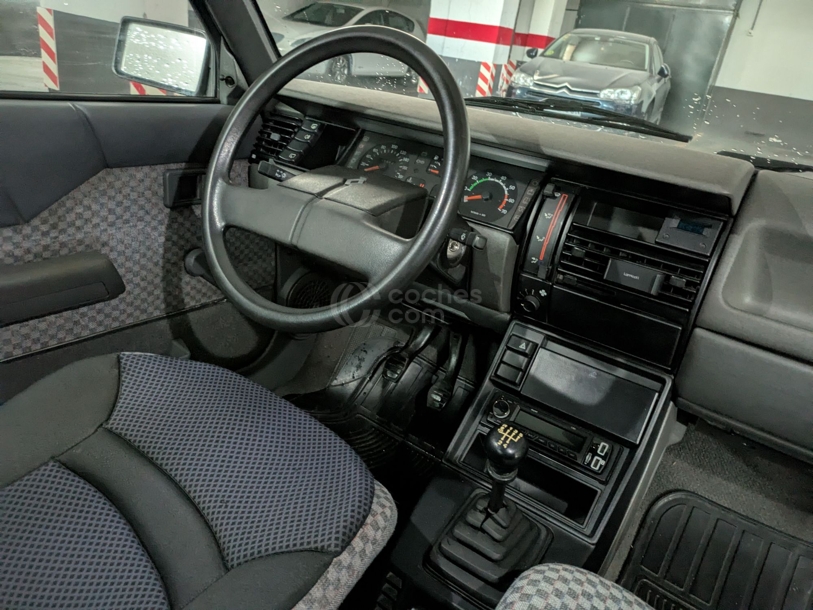 Foto del RENAULT R11 1.4 GTL