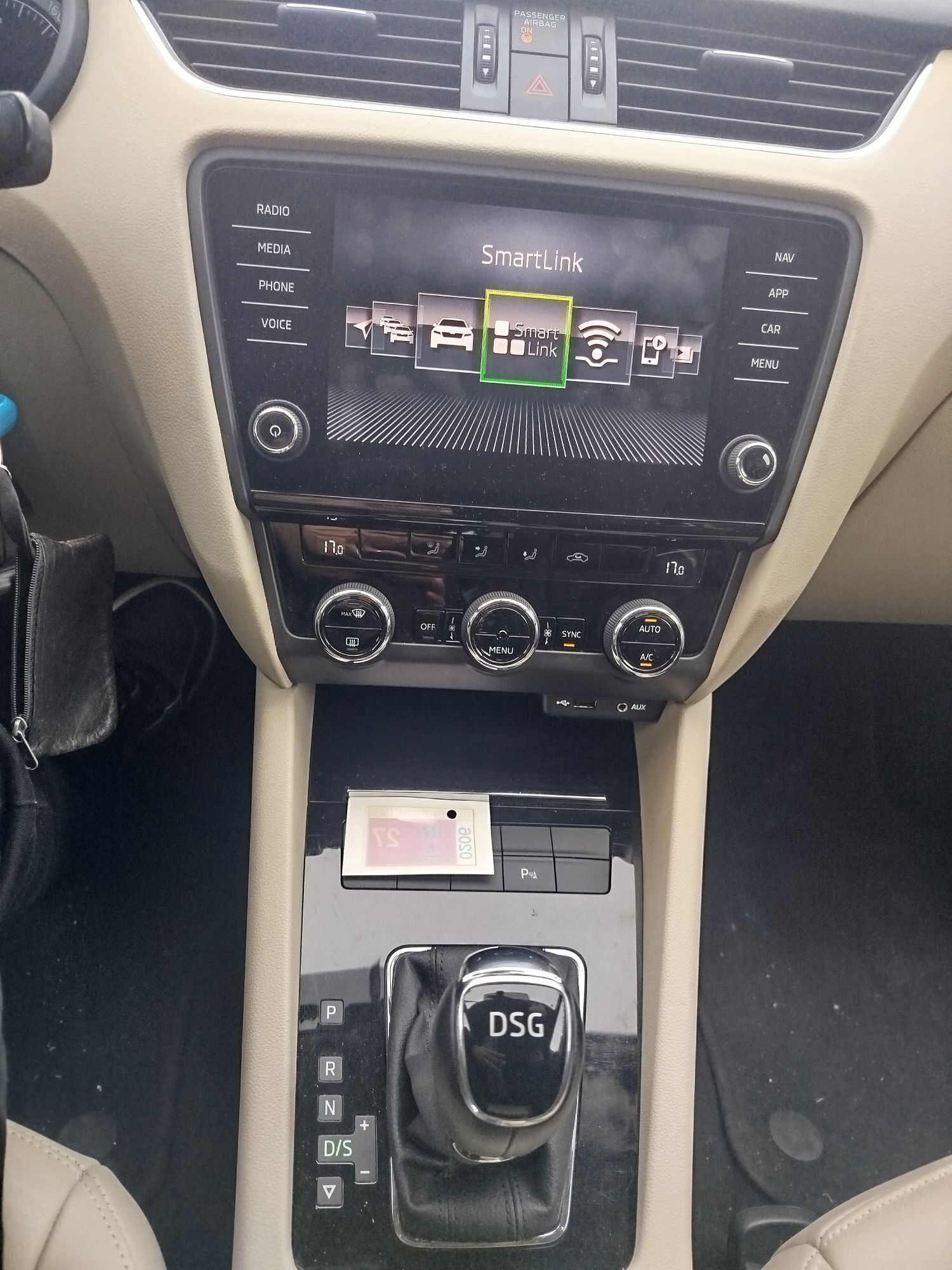 Foto del SKODA Octavia Combi 1.6TDI CR Style DSG 110