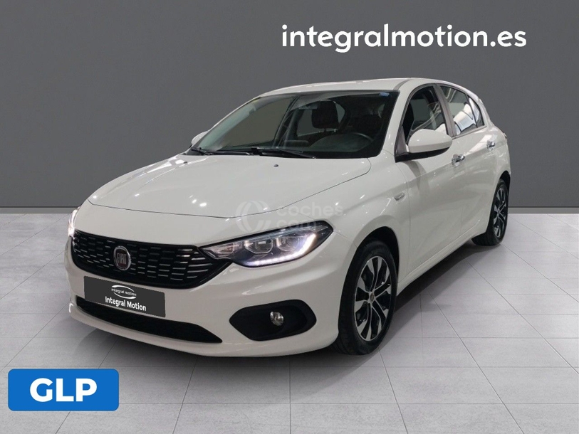 Foto del FIAT Tipo 1.4 T-Jet Mirror