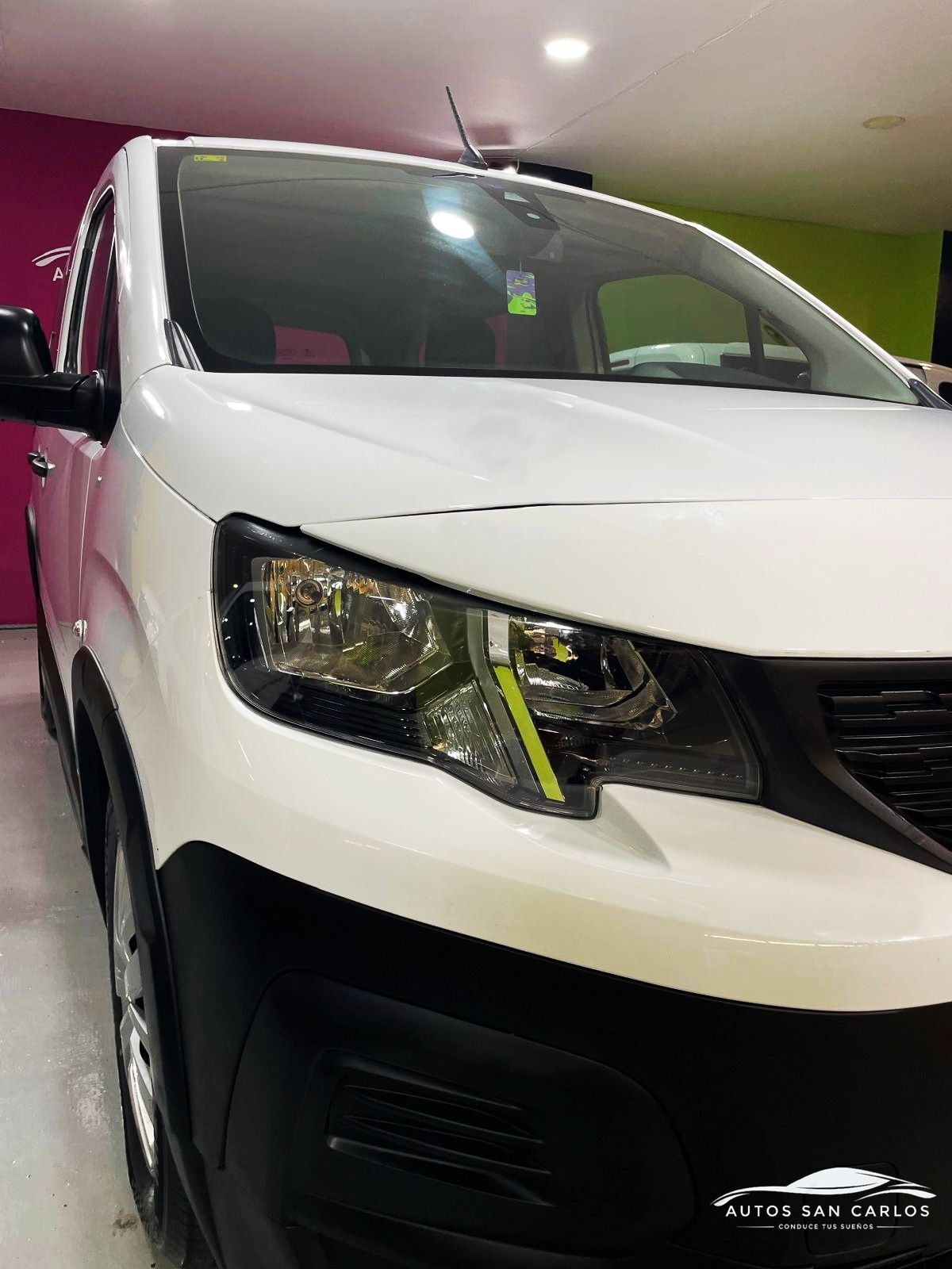 Foto del PEUGEOT Rifter 1.5BlueHDi S&S Long Allure 100