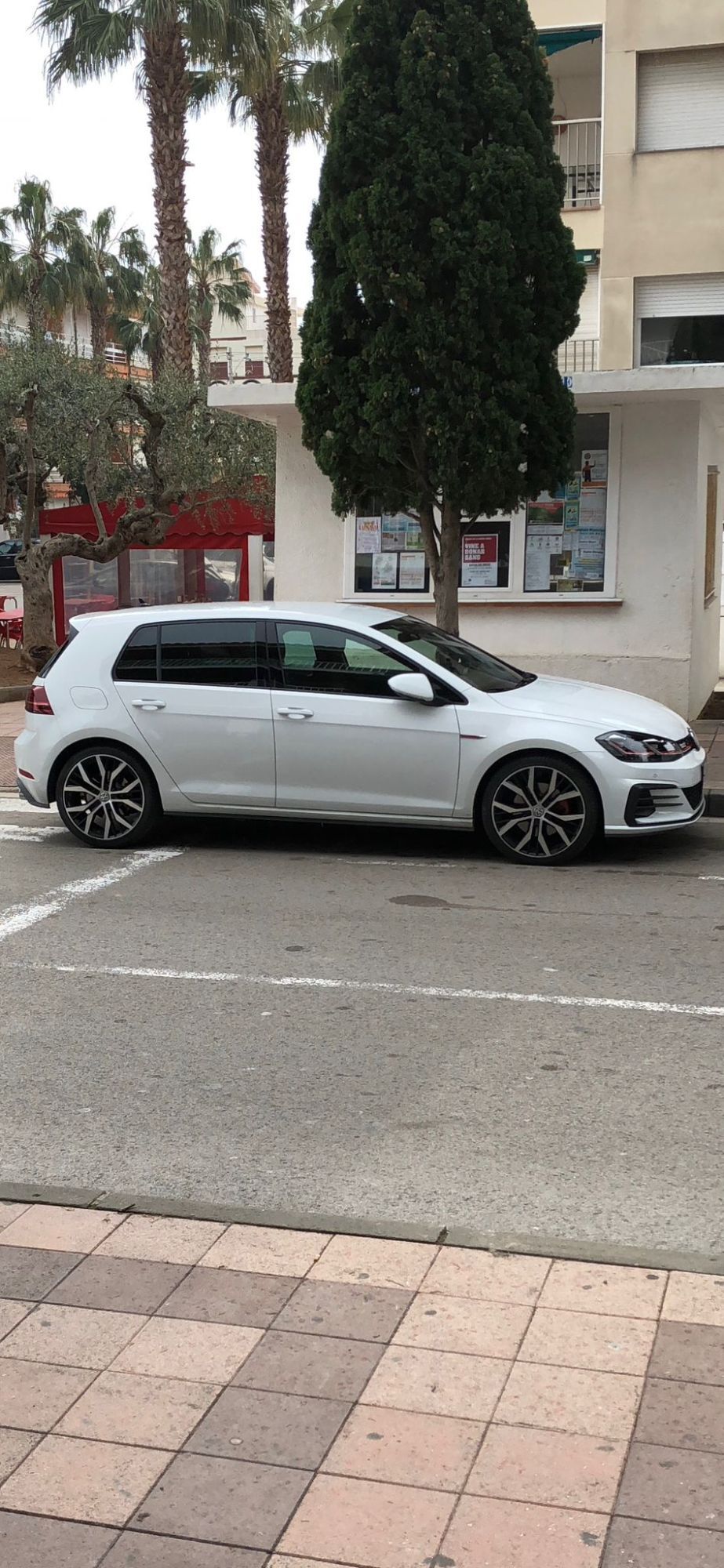 Foto del VOLKSWAGEN Golf 2.0 TSI GTI DSG6 169kW