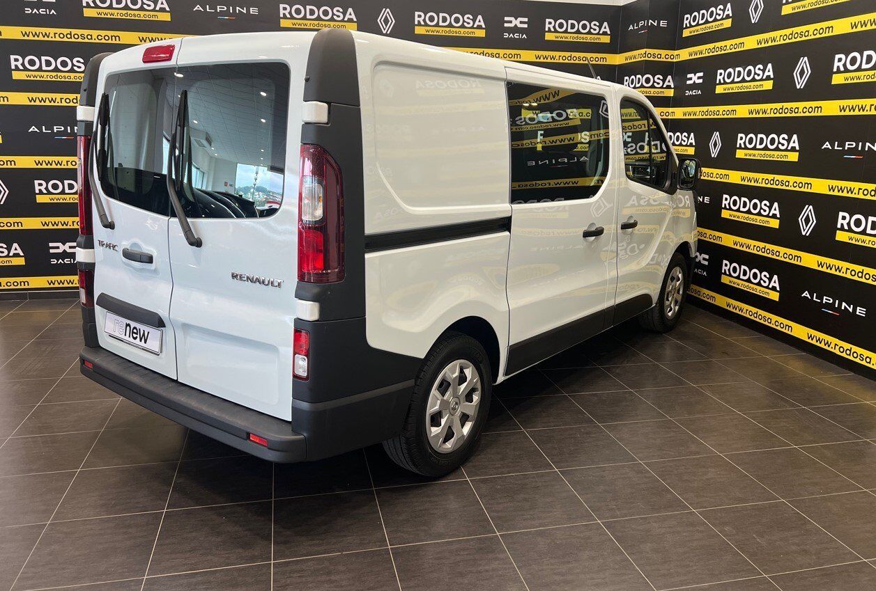 Foto del RENAULT Trafic Combi Mixto 5-6 2.0dCi Energy Blue N1 81kW