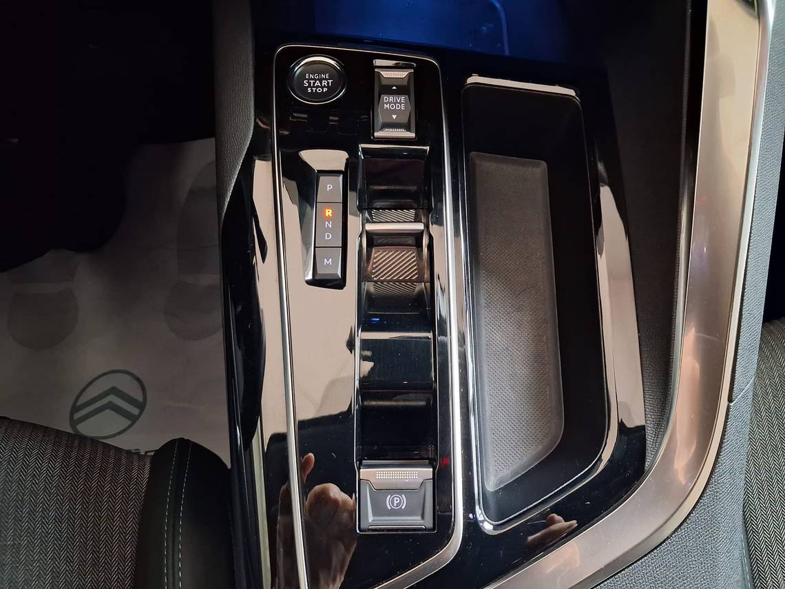 Foto del PEUGEOT 3008 1.2 S&S PureTech Active Pack EAT8 130