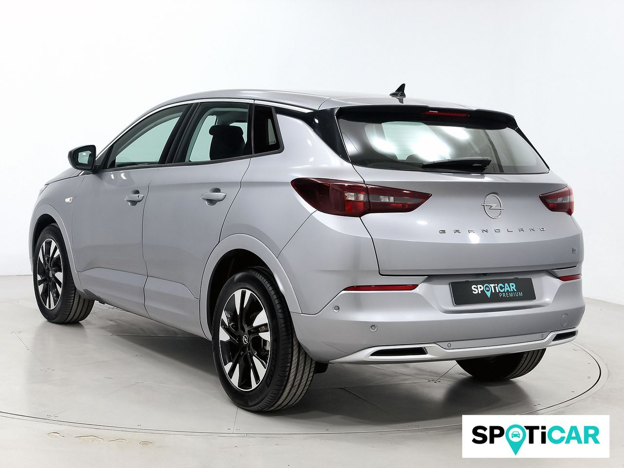 Foto del OPEL Grandland 1.2T S&S Design & Tech 130