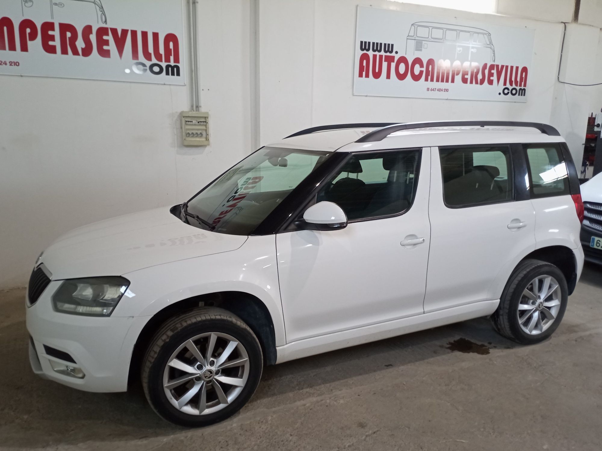 SKODA Yeti (Outdoor 2.0TDI AdBlue Ambition 4x4 81kW) en Sevilla