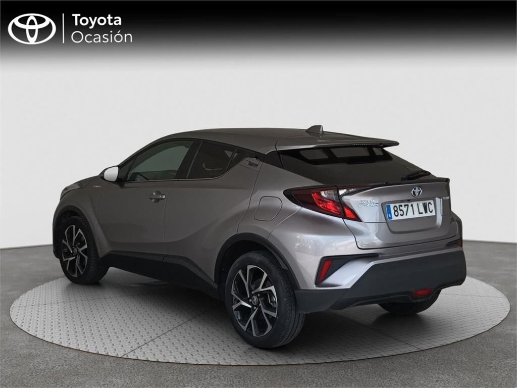 Foto del TOYOTA C-HR 125H Advance