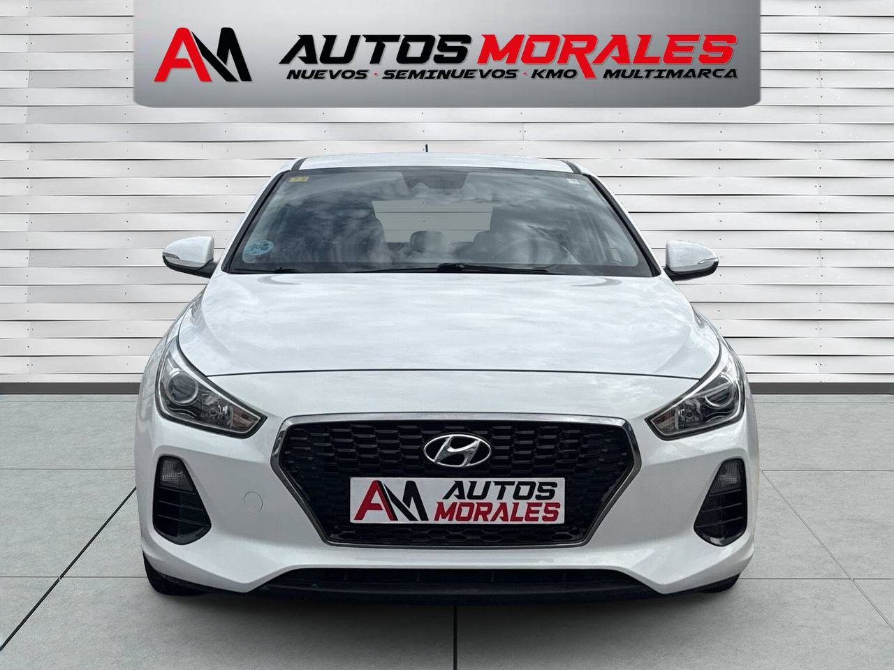 HYUNDAI i30 (1.0 TGDI Essence 120) en Huelva