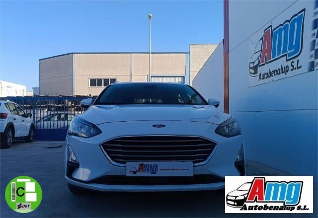 FORD Focus (Berlina Trend+ 1.5 TDCi 88 kW (120 CV)) en Cádiz