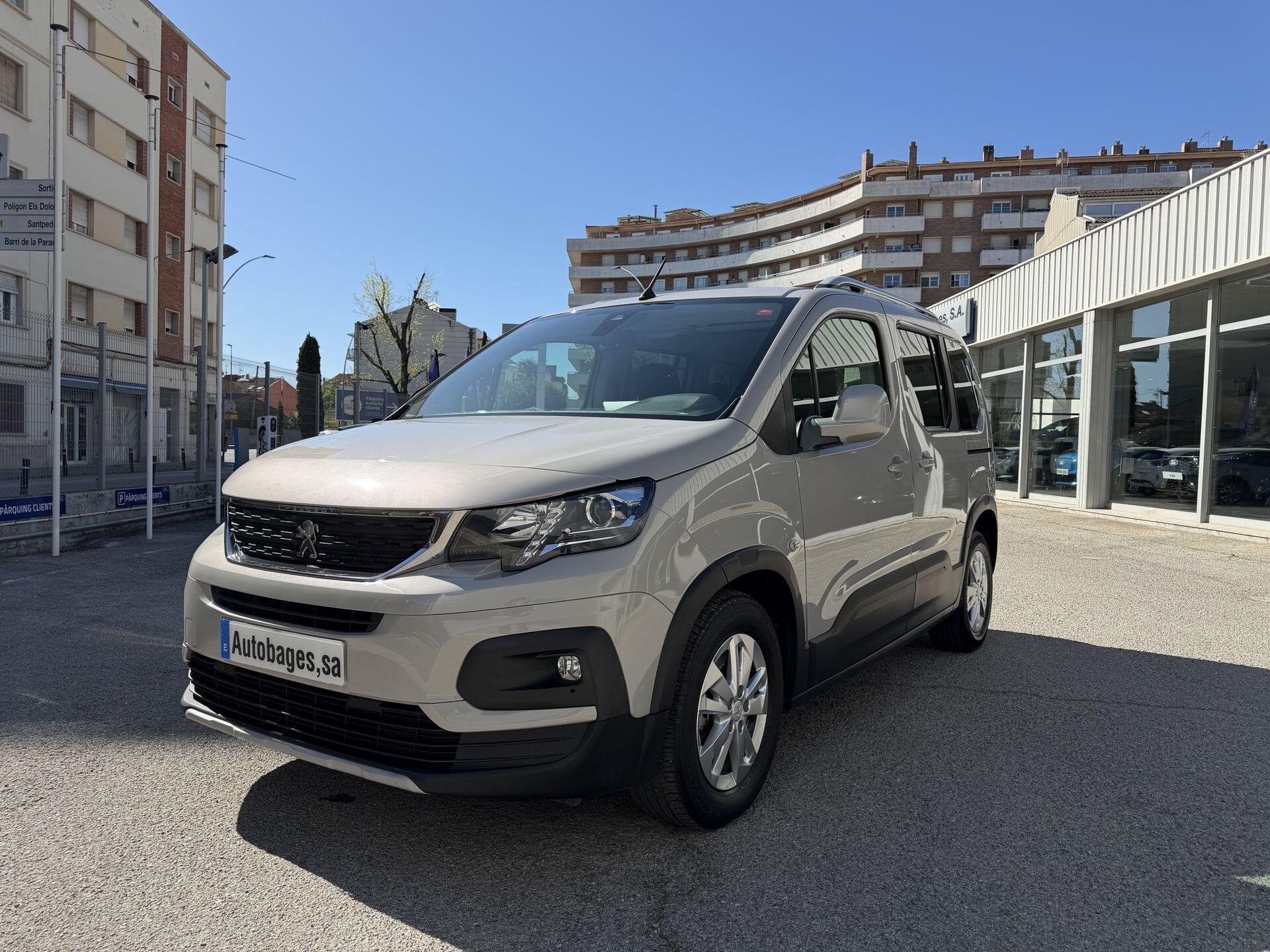 Foto del PEUGEOT Rifter 1.5BlueHDi S&S Standard Allure 130