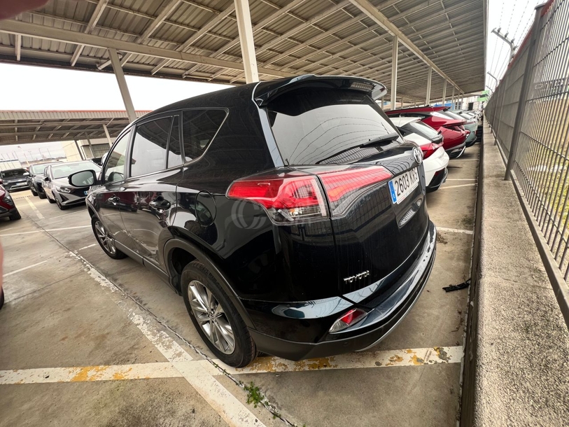 Foto del TOYOTA RAV-4 2.5 hybrid 2WD Advance